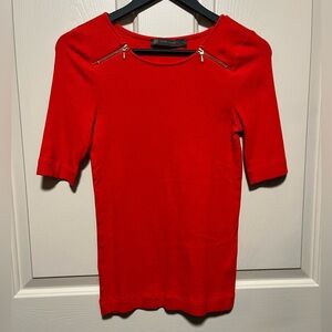 Outback Red Zip-Accent Short Sleeve Knit Top.